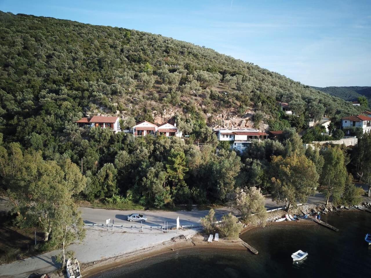Dimitra Apartments Milína Exteriér fotografie